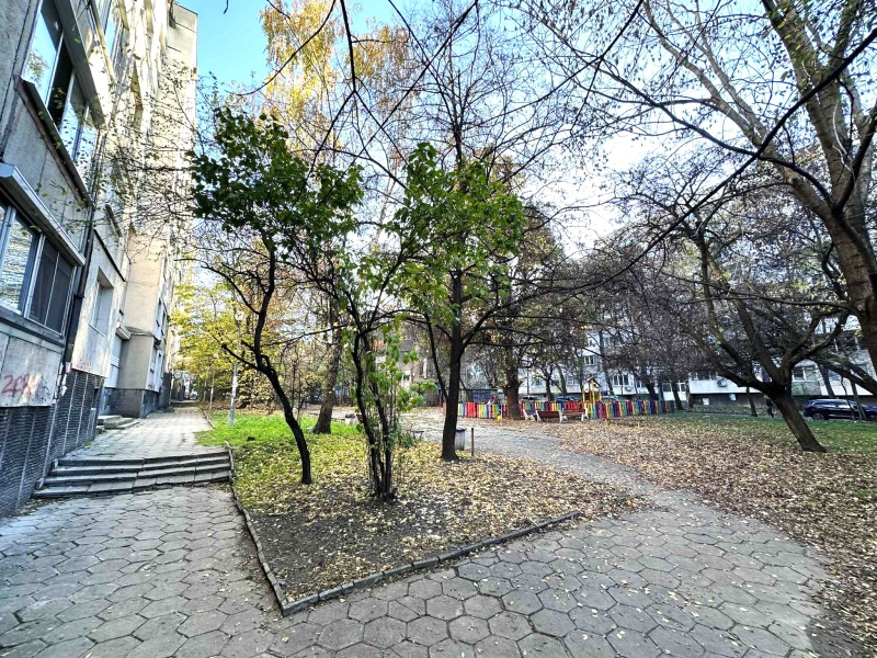 Продава 3-СТАЕН, гр. София, Подуяне, снимка 15 - Апартаменти - 52451300