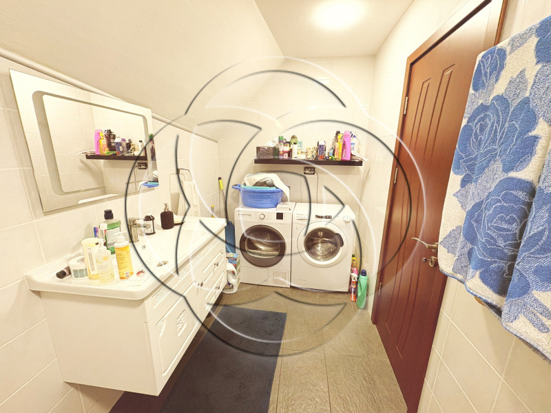 Продава  Мезонет град София , Център , 141 кв.м | 73772606 - изображение [11]
