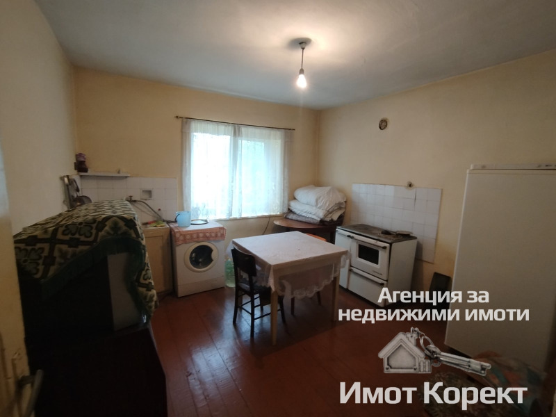 Продава КЪЩА, с. Павелско, област Смолян, снимка 8 - Къщи - 47339799