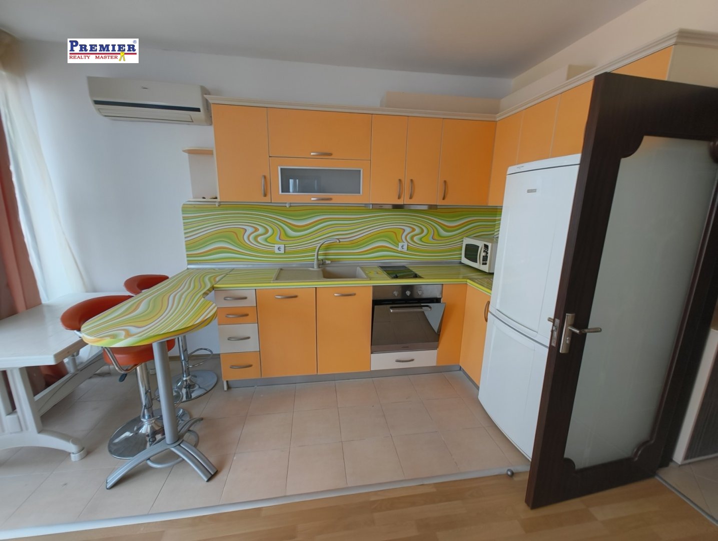 Продава 2-СТАЕН, гр. Поморие, област Бургас