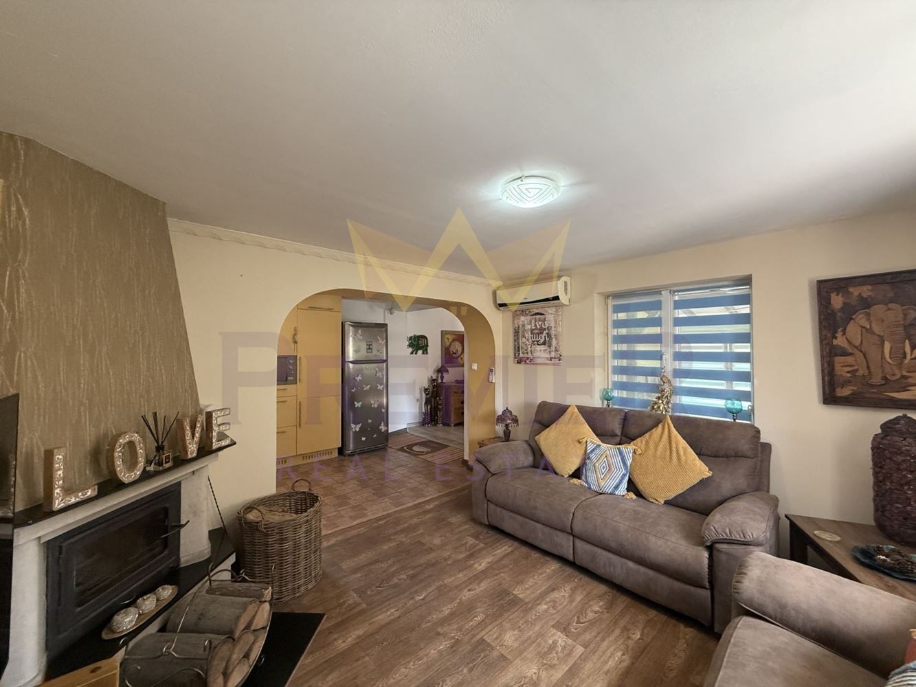 Продава КЪЩА, с. Соколово, област Добрич, снимка 3 - Къщи - 54123826