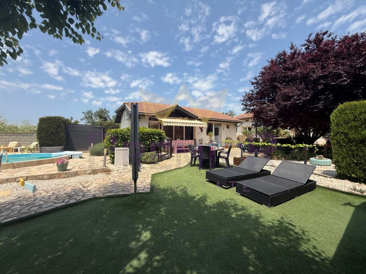 Продава КЪЩА, с. Соколово, област Добрич, снимка 15 - Къщи - 54123826