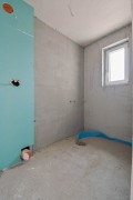 Продава 4-СТАЕН, град Пловдив, Остромила • 360000 € / 704098.80 лв. • 52532168 11