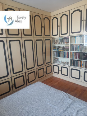 ������� ���������� | Imot.bg � ����� ������ 12