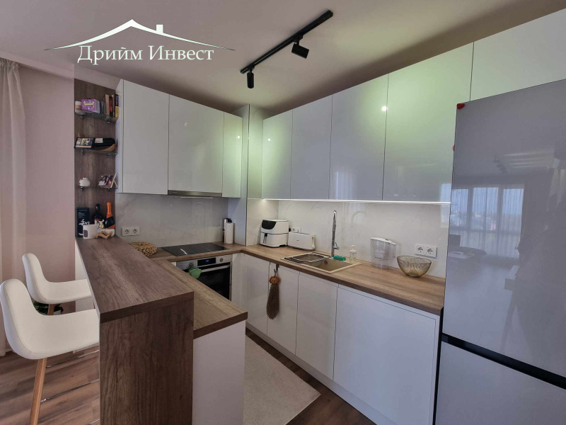 De vânzare  1 dormitor Plovdiv , Traciia , 80 mp | 43888971 - imagine [5]