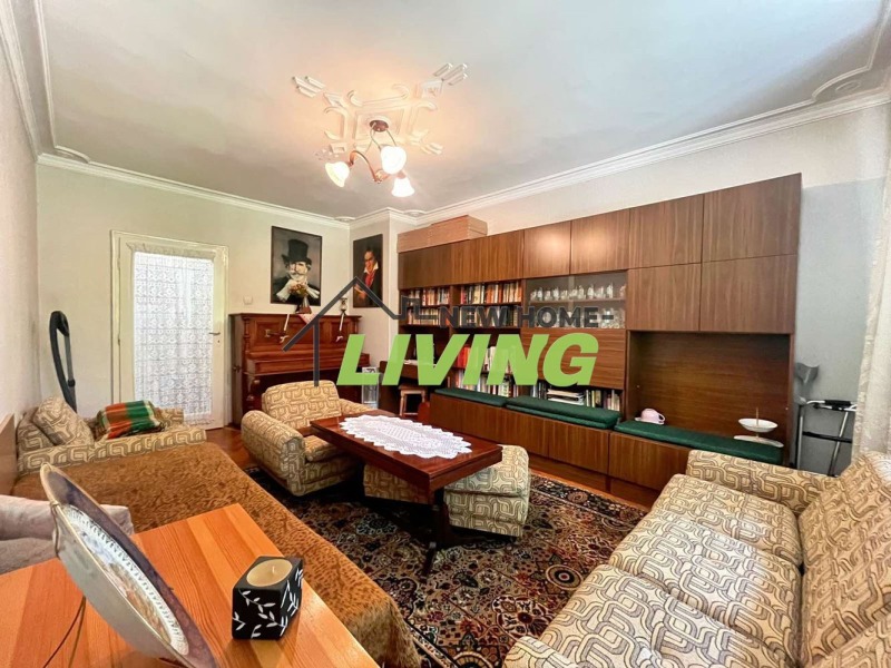 Продается  2 спальни Пловдив , Кючук Париж , 92 кв.м | 32314849