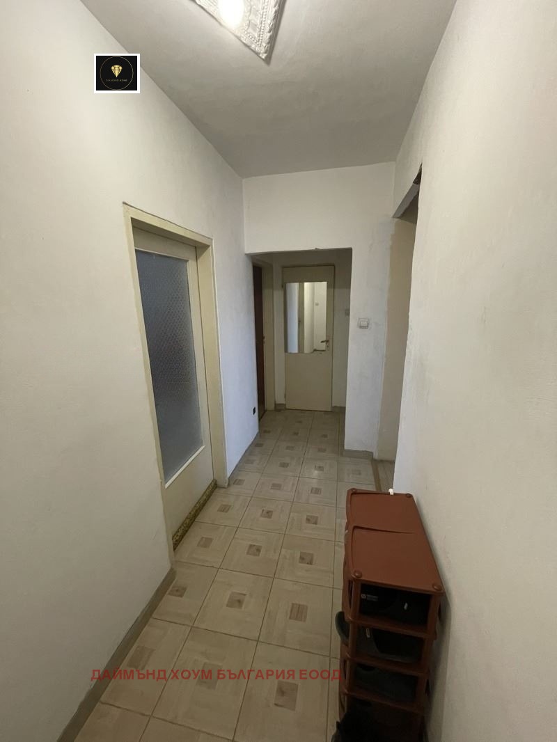 Zu verkaufen  3 Schlafzimmer Plowdiw , Izgrew , 110 qm | 69195386 - Bild [9]