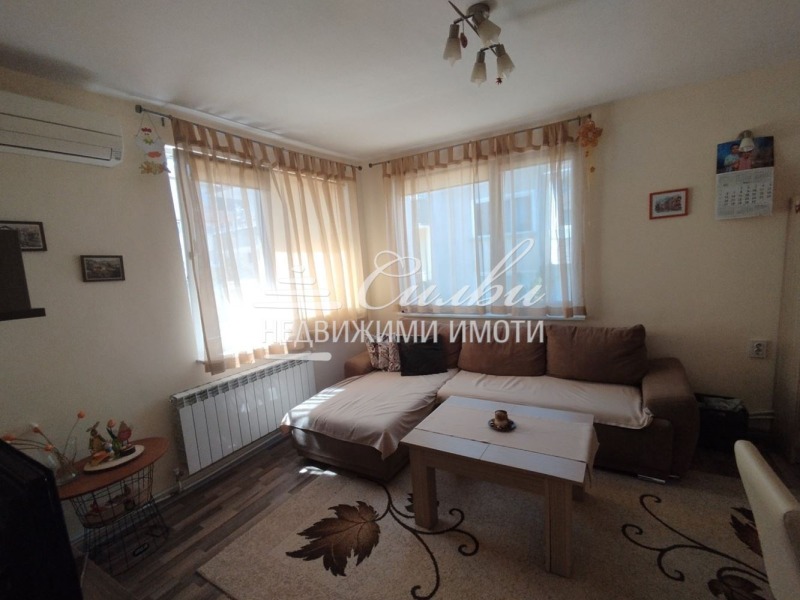 Продава  4-стаен град Шумен , Център , 118 кв.м | 48820397 - изображение [2]