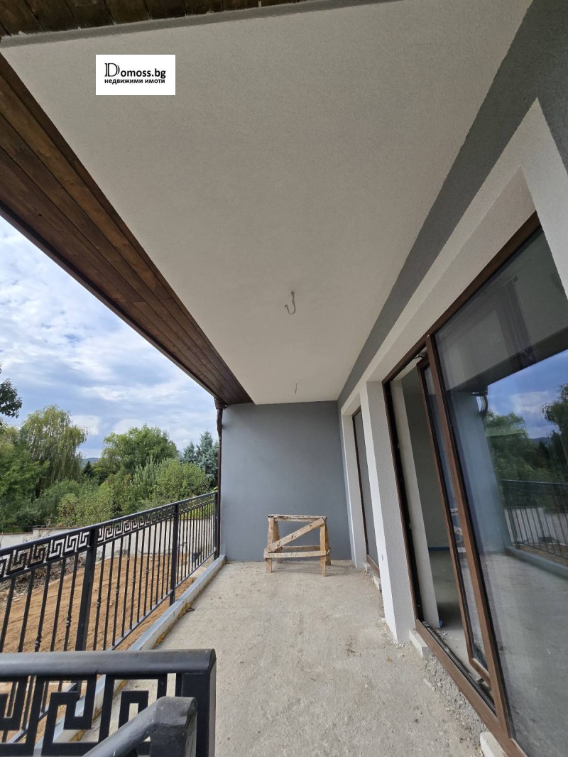 Продава КЪЩА, град Благоевград, Струмско • 226500 € / 442995.49 лв. • 65220776 1