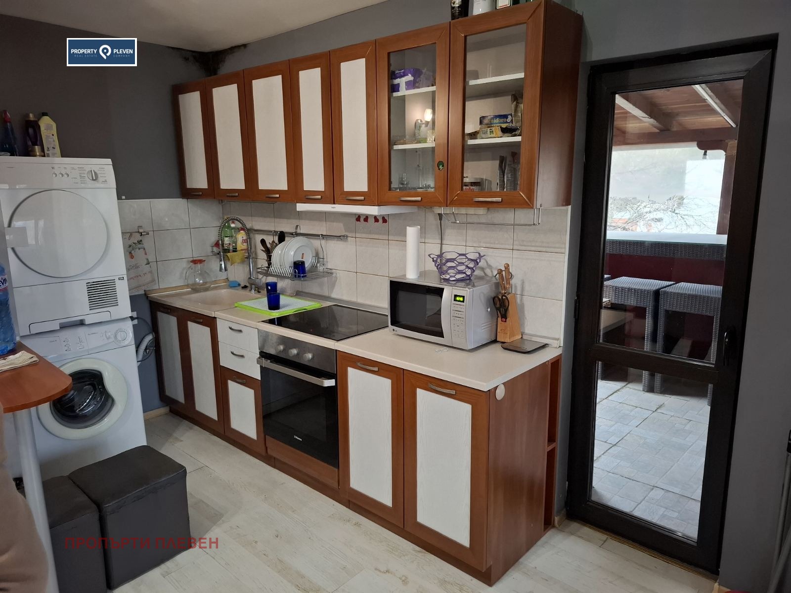 Продава 2-СТАЕН, гр. Плевен, Широк център, снимка 2 - Апартаменти - 55290565