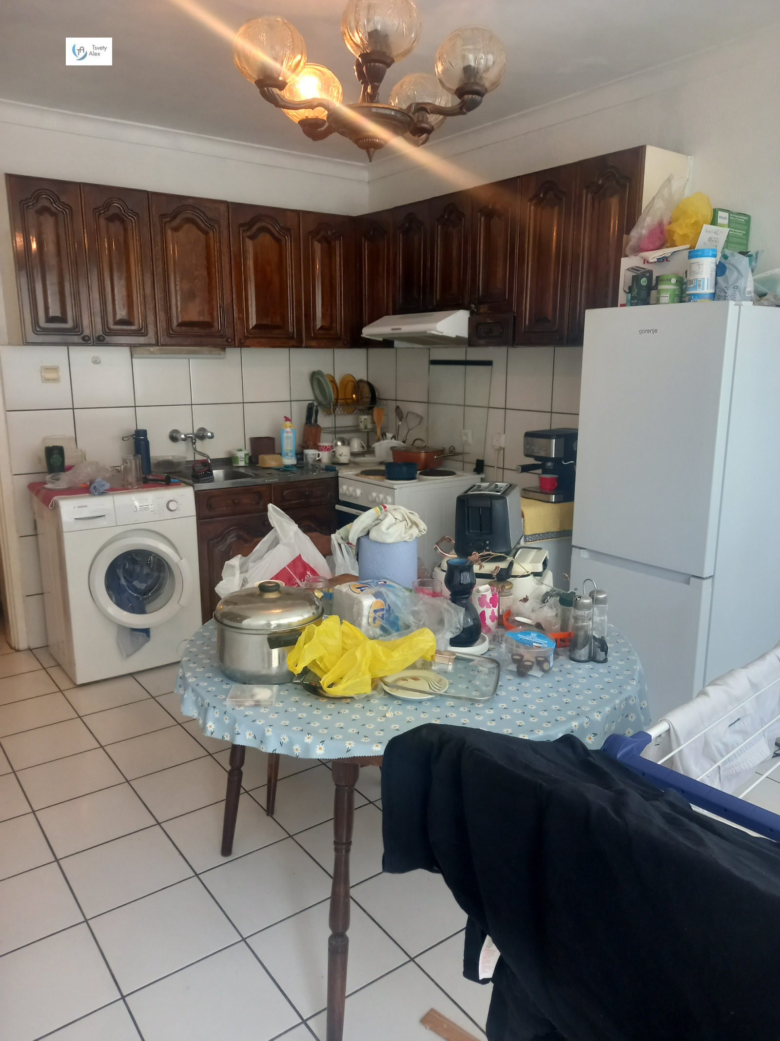 Продава МНОГОСТАЕН, гр. София, Гоце Делчев, снимка 2 - Апартаменти - 55267385