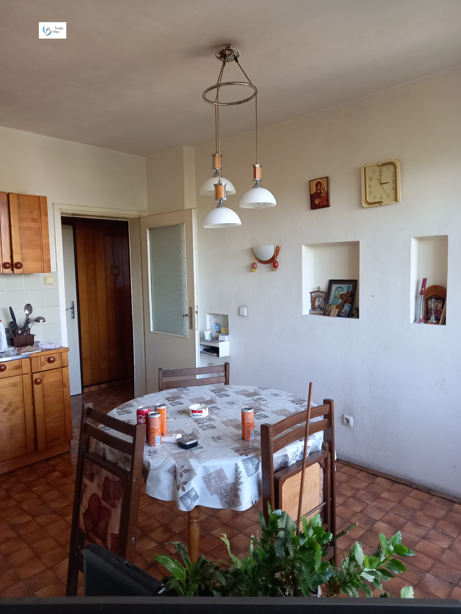 Продава МНОГОСТАЕН, гр. София, Гоце Делчев, снимка 2 - Апартаменти - 55267385