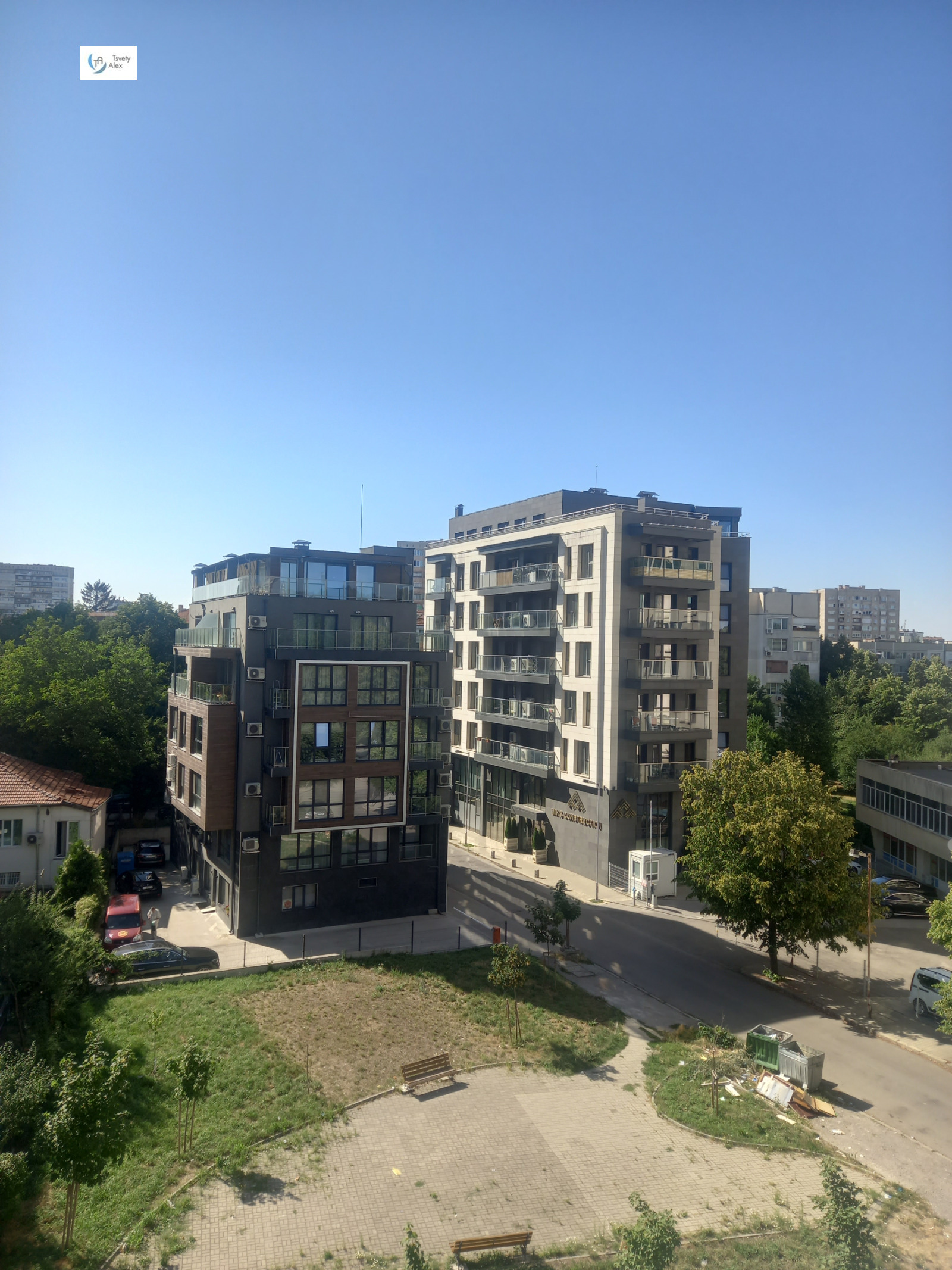 Продава МНОГОСТАЕН, гр. София, Гоце Делчев