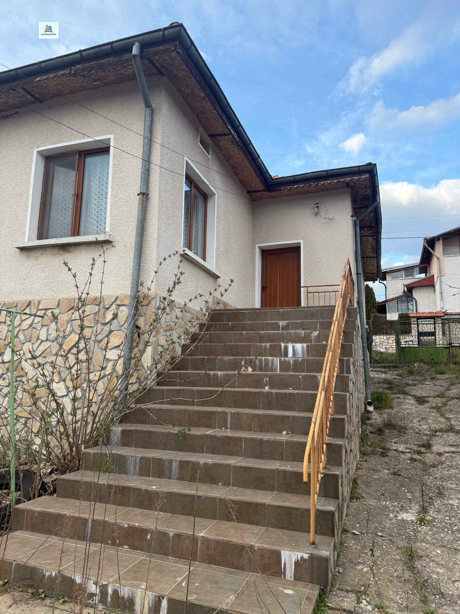 Продава КЪЩА, с. Хераково, област София област, снимка 3 - Къщи - 53995708