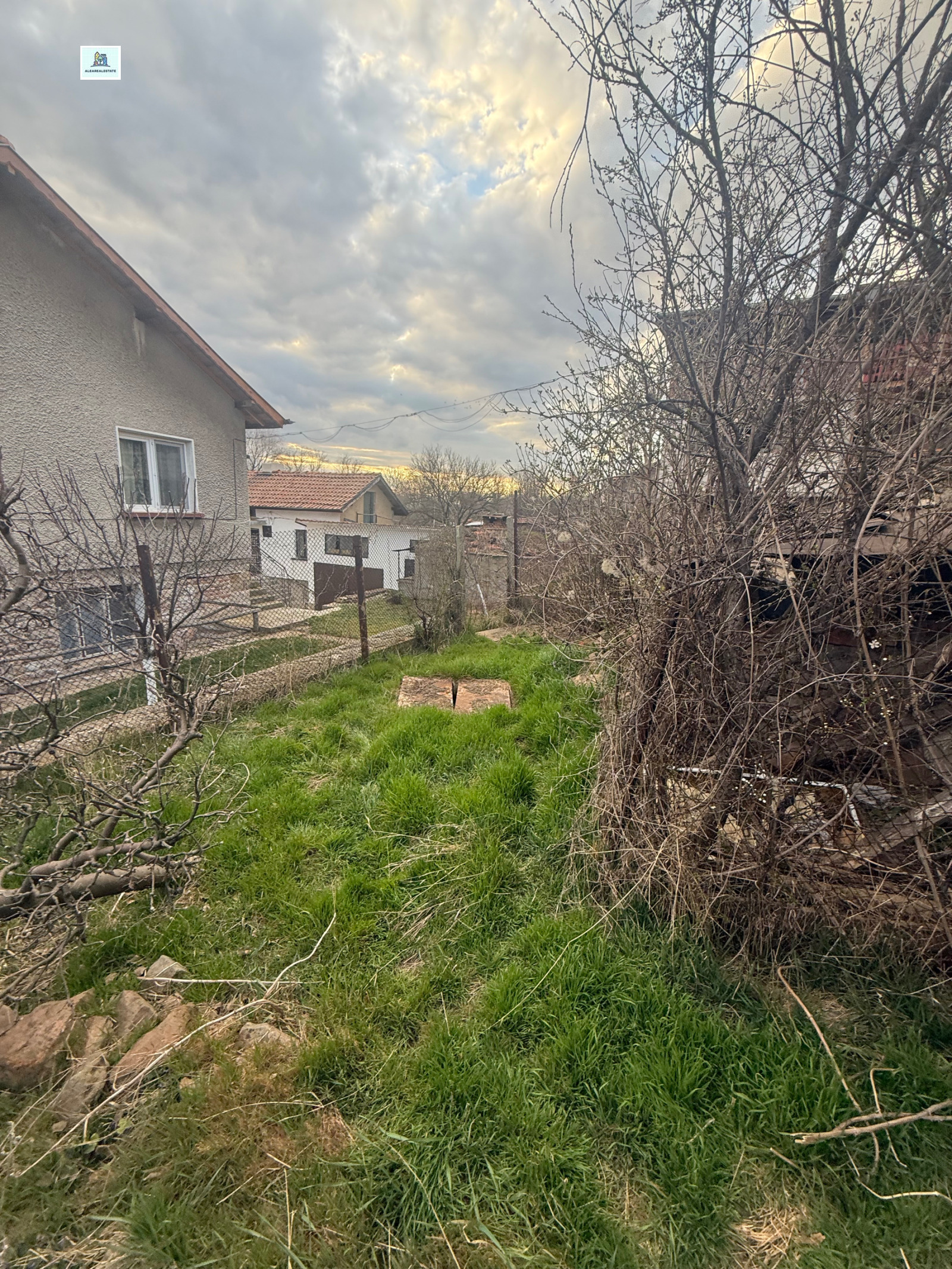 Продава КЪЩА, с. Хераково, област София област, снимка 8 - Къщи - 53995708