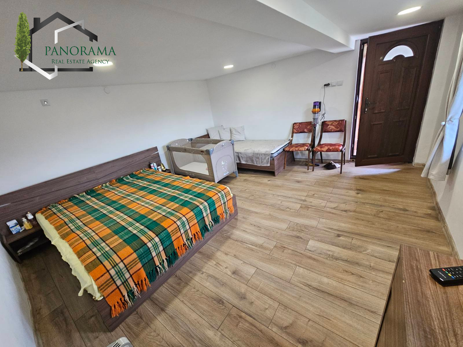 Продава КЪЩА, с. Черни връх, област Шумен, снимка 10 - Къщи - 54158717