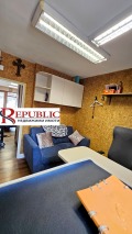 Продава ОФИС, град Варна, Колхозен пазар • 125200 € • 81577611 — Holmes.bg