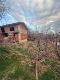 Продава КЪЩА, област София, с. Хераково • 211000 € / 412680.13 лв. • 22760884 7