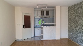 1 quarto Kiutchuk Parij, Plovdiv 1