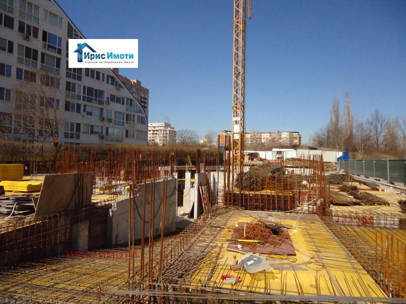 Продава  2-стаен град София , Люлин 6 , 68 кв.м | 62369681 - изображение [2]