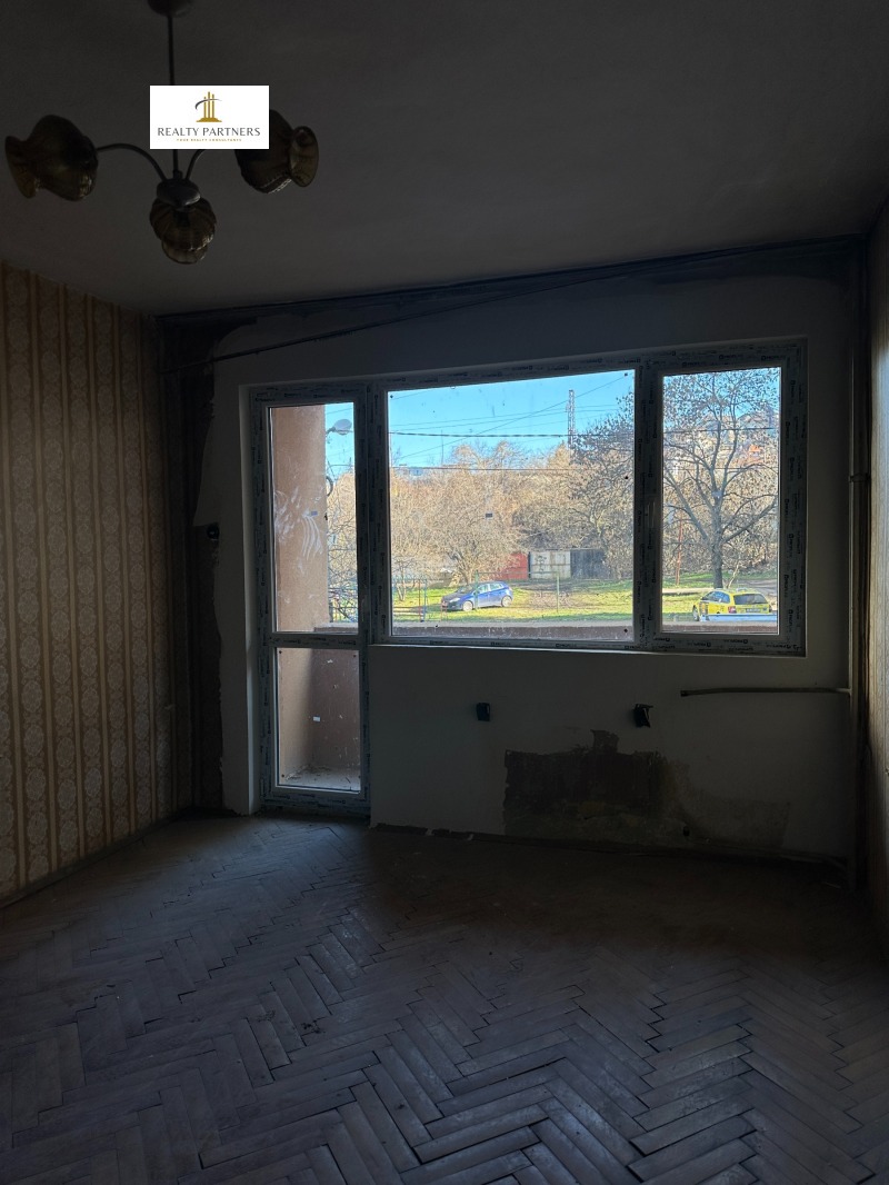 De vânzare  1 dormitor Pernic , Țentâr , 67 mp | 37487569 - imagine [3]