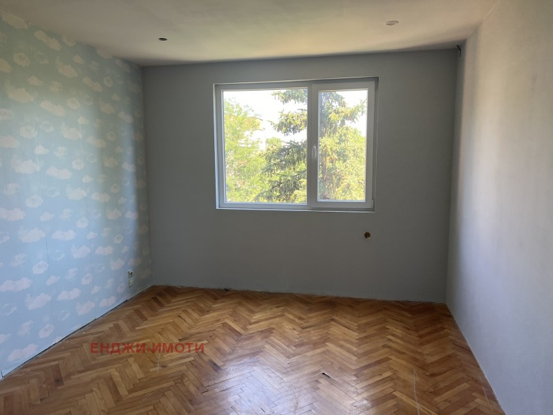 Продава  2-стаен град София , Сухата река , 57 кв.м | 90060507