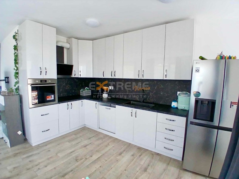 Продава  3-стаен град Варна , Левски 1 , 120 кв.м | 13463133 - изображение [7]