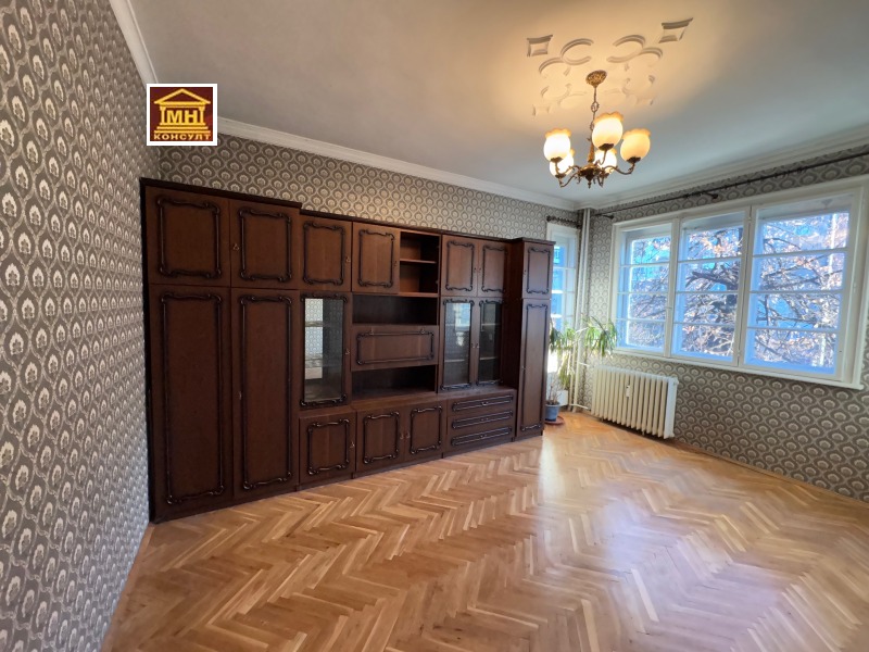 In vendita  3+ camere da letto Sofia , Tsentar , 116 mq | 38269397