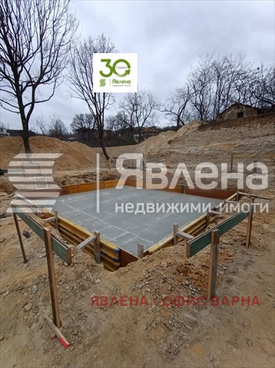 Продава КЪЩА, гр. Варна, м-т Сотира, снимка 15 - Къщи - 49277692