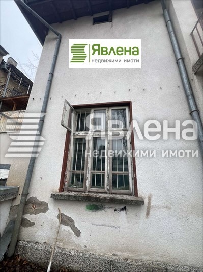 Продава КЪЩА, гр. Плевен, Широк център, снимка 4 - Къщи - 49457470