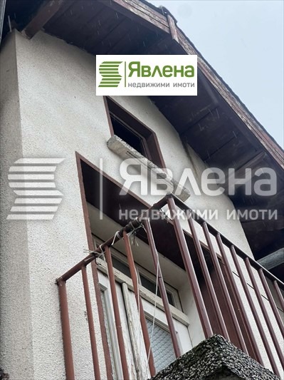 Продава КЪЩА, гр. Плевен, Широк център, снимка 5 - Къщи - 49457470