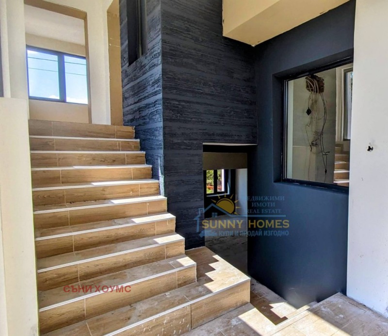 Na prodej  Dům oblast Veliko Tarnovo , Polikraište , 204 m2 | 53965839 - obraz [3]