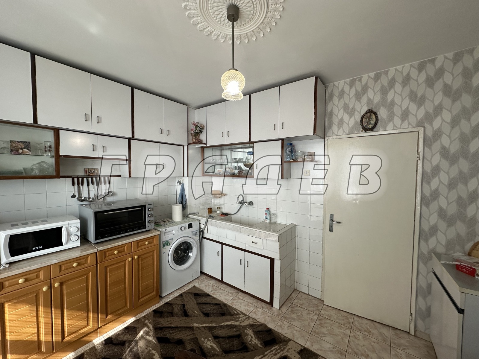 Продава 3-СТАЕН, гр. Русе, Хъшове, снимка 2 - Апартаменти - 49846604