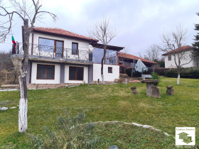 Casa Cisîovți, regiunea Veliko Tarnovo 1