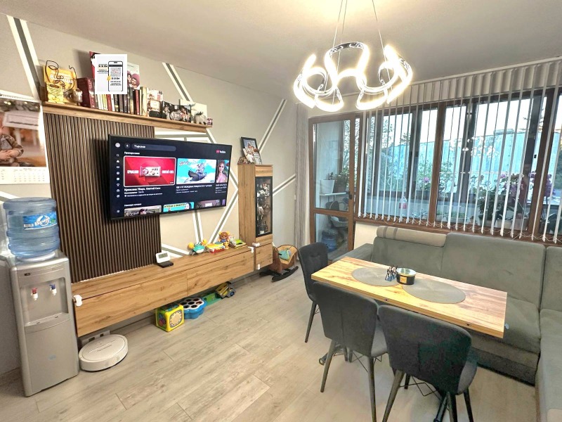Eladó  1 hálószoba Dobrics , Centar , 75 négyzetméter | 35145821