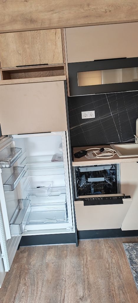 Продава 2-СТАЕН, гр. Пловдив, Коматевски възел, снимка 16 - Апартаменти - 56362528