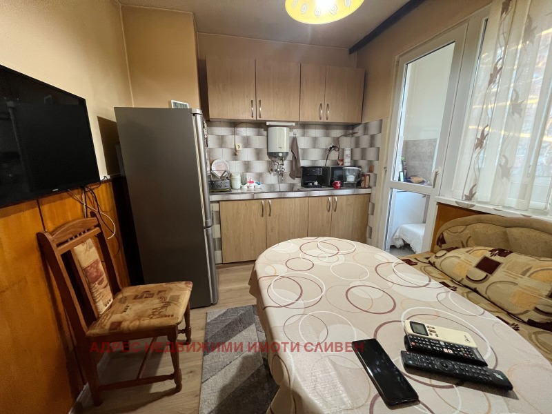 De vânzare  2 dormitoare Sliven , Cluțohor , 80 mp | 22138665