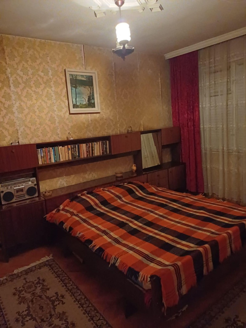 Na sprzedaż  2 sypialnie Plowdiw , Christo Smirnenski , 86 mkw | 44056283 - obraz [2]