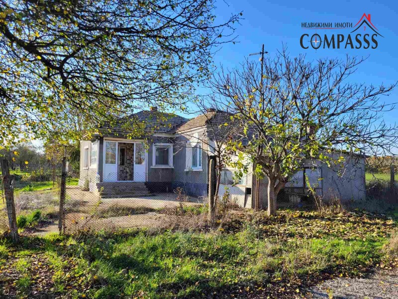 Продава КЪЩА, с. Септемврийци, област Добрич, снимка 2 - Къщи - 52509414