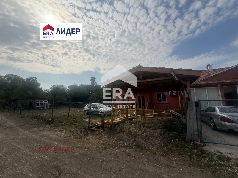 Продава КЪЩА, гр. Русе, в.з. Русофили, снимка 3 - Къщи - 55847174