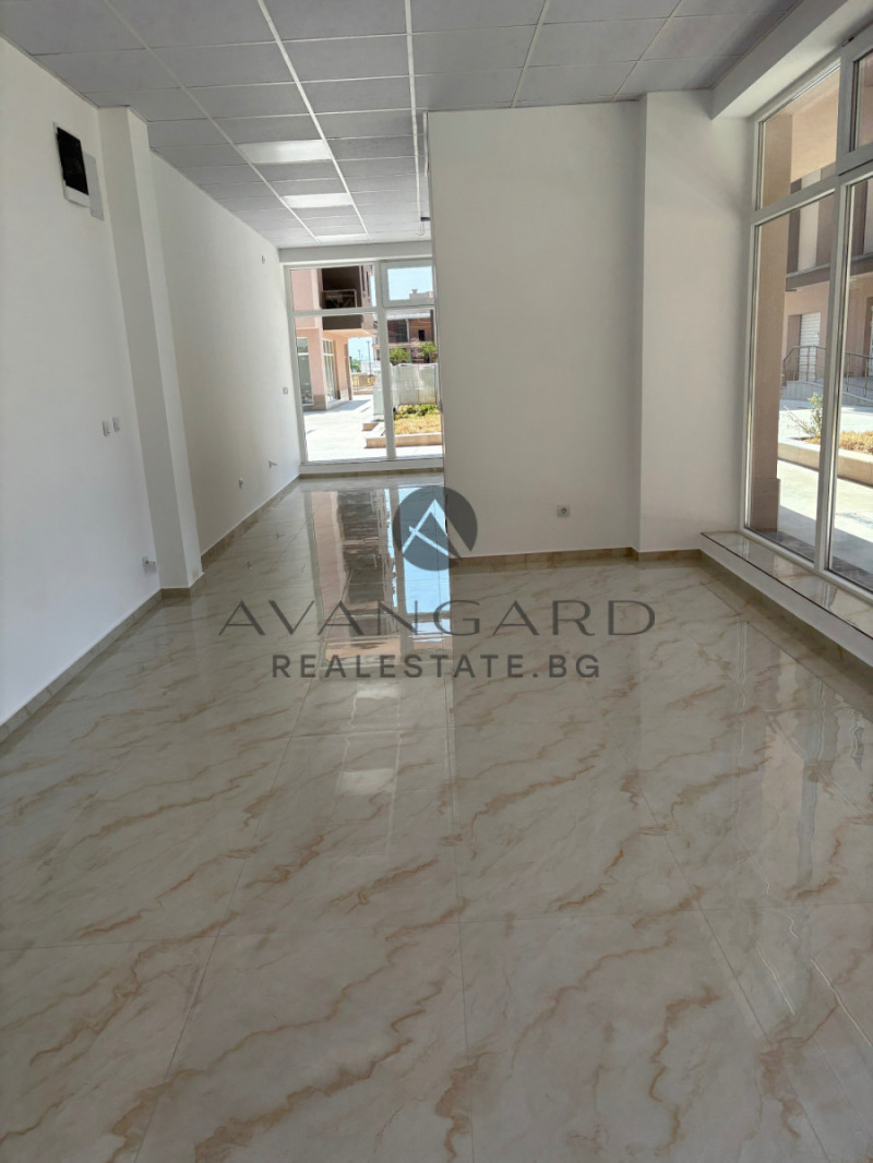 Продава МАГАЗИН, гр. Пловдив, Христо Смирненски, снимка 3 - Магазини - 52810952