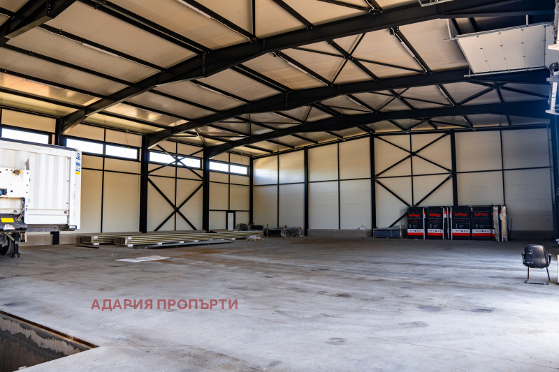À vendre  Stockage Sofia , Mramor , 844 m² | 44318299 - image [4]