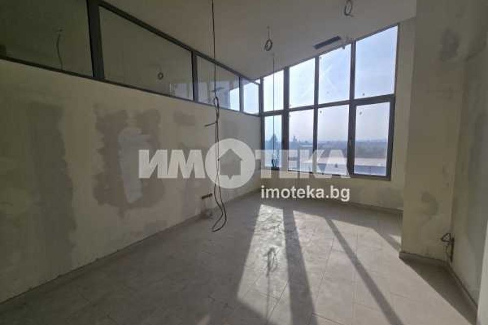 Продава ОФИС, гр. София, Враждебна, снимка 8 - Офиси - 54863947