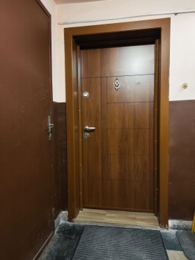 2 camere da letto Tsentar, Sofia 12