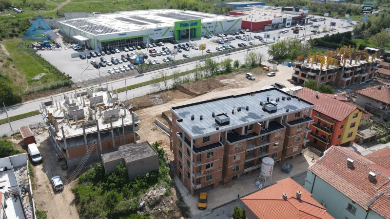 Продава  3-стаен град Плевен , Широк център , 91 кв.м | 14581655 - изображение [6]