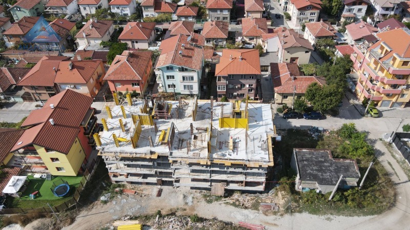 Продава  3-стаен град Плевен , Широк център , 91 кв.м | 14581655 - изображение [7]