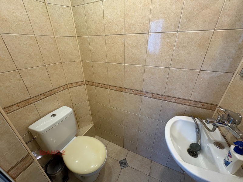 Продава МНОГОСТАЕН, гр. Варна, Лятно кино Тракия, снимка 9 - Апартаменти - 52276259