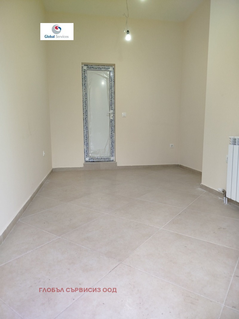 Myytävänä  Myymälä Sofia , Geo Milev , 21 neliömetriä | 96507006 - kuva [4]
