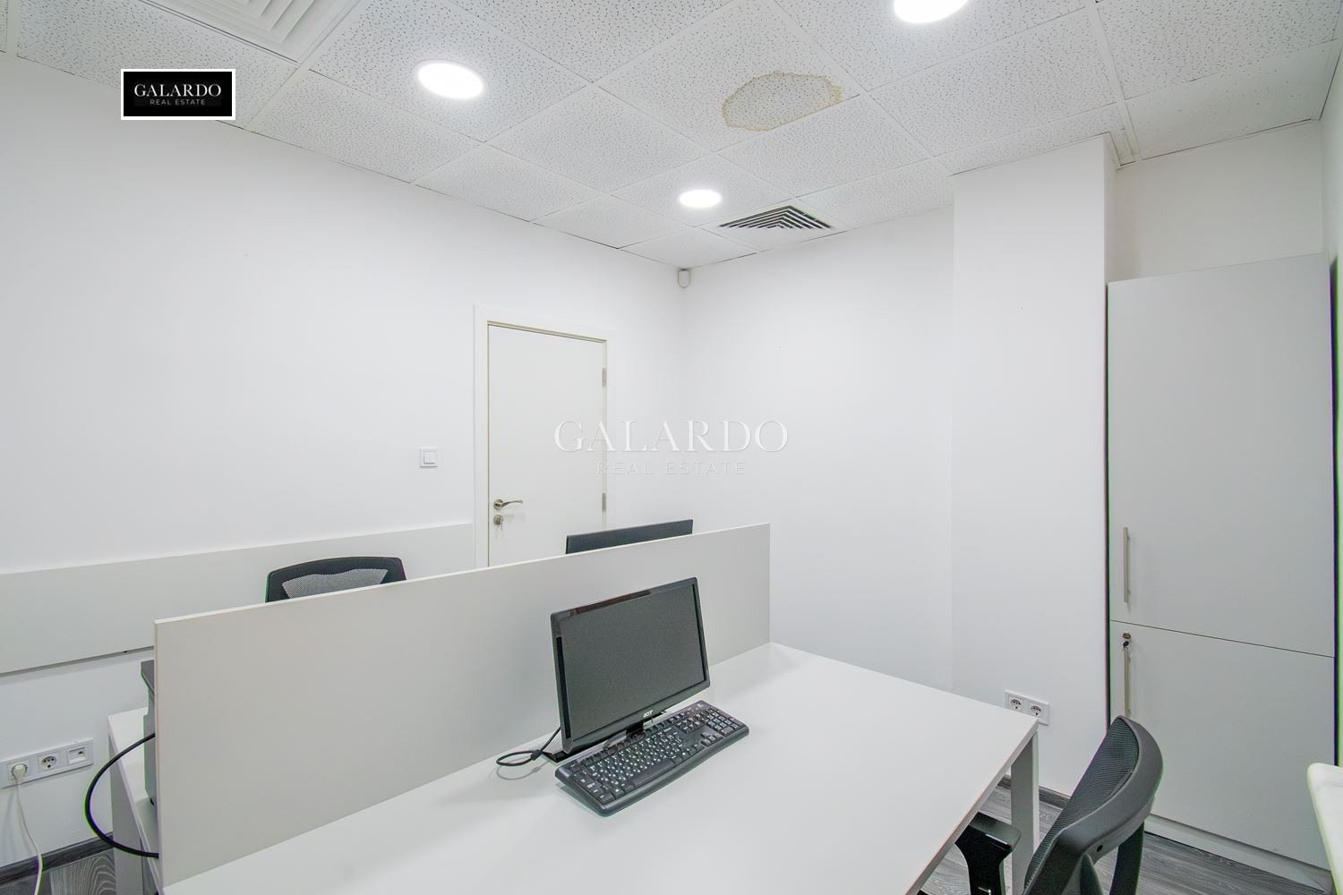 Продава 4-СТАЕН, гр. София, Център, снимка 2 - Апартаменти - 56208747