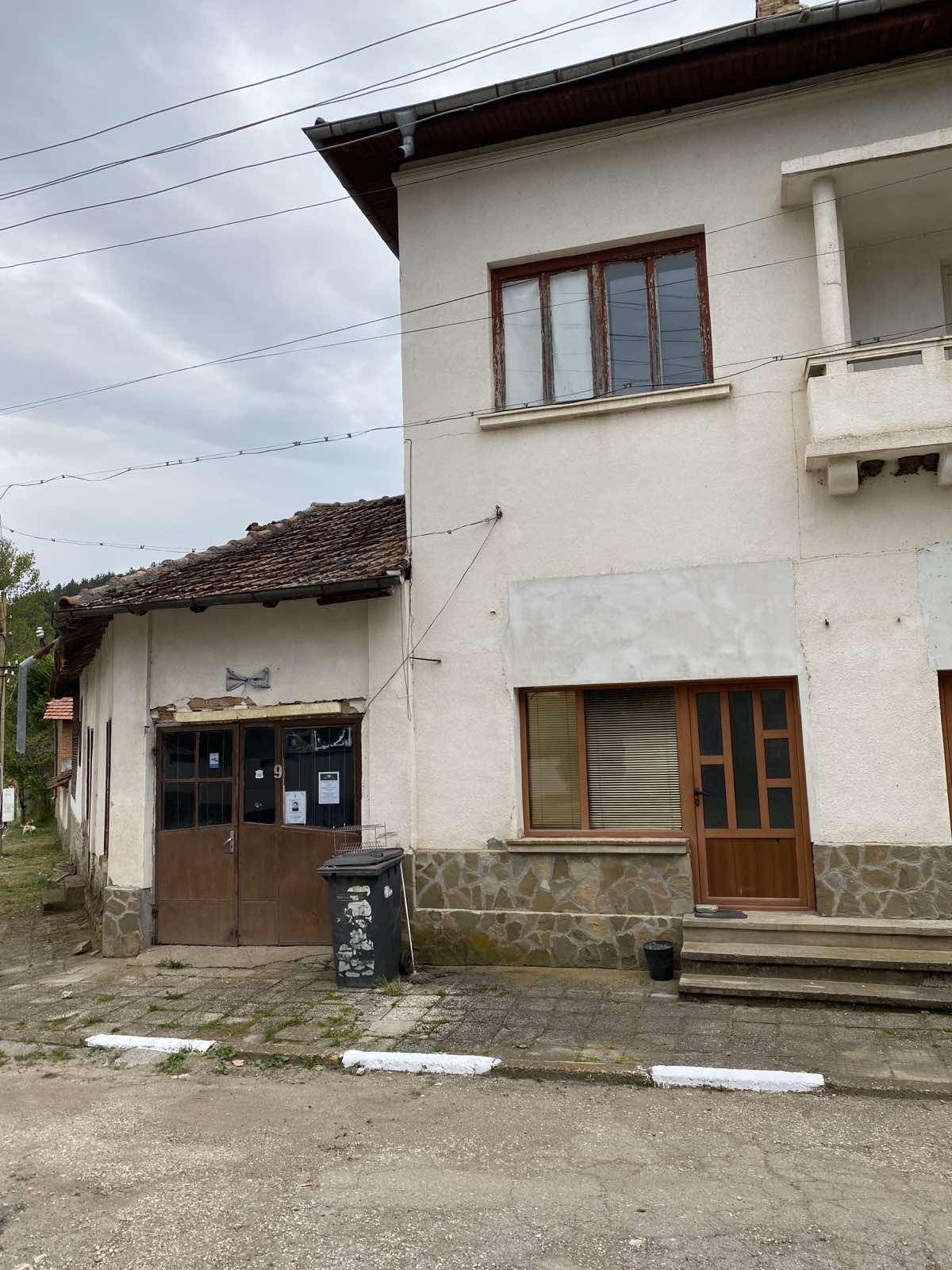 Продава КЪЩА, с. Николаево, област Плевен, снимка 2 - Къщи - 40757013